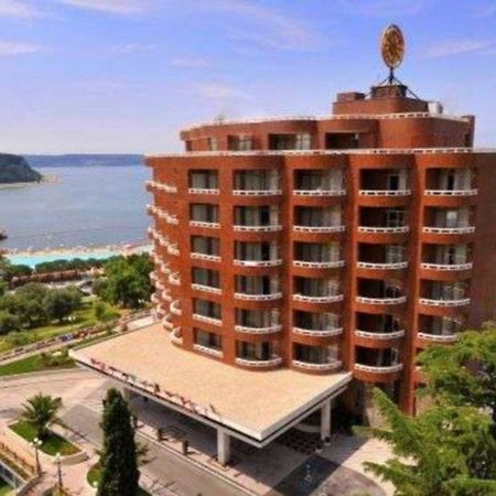 Grand Hotel Metropol Порторож Экстерьер фото